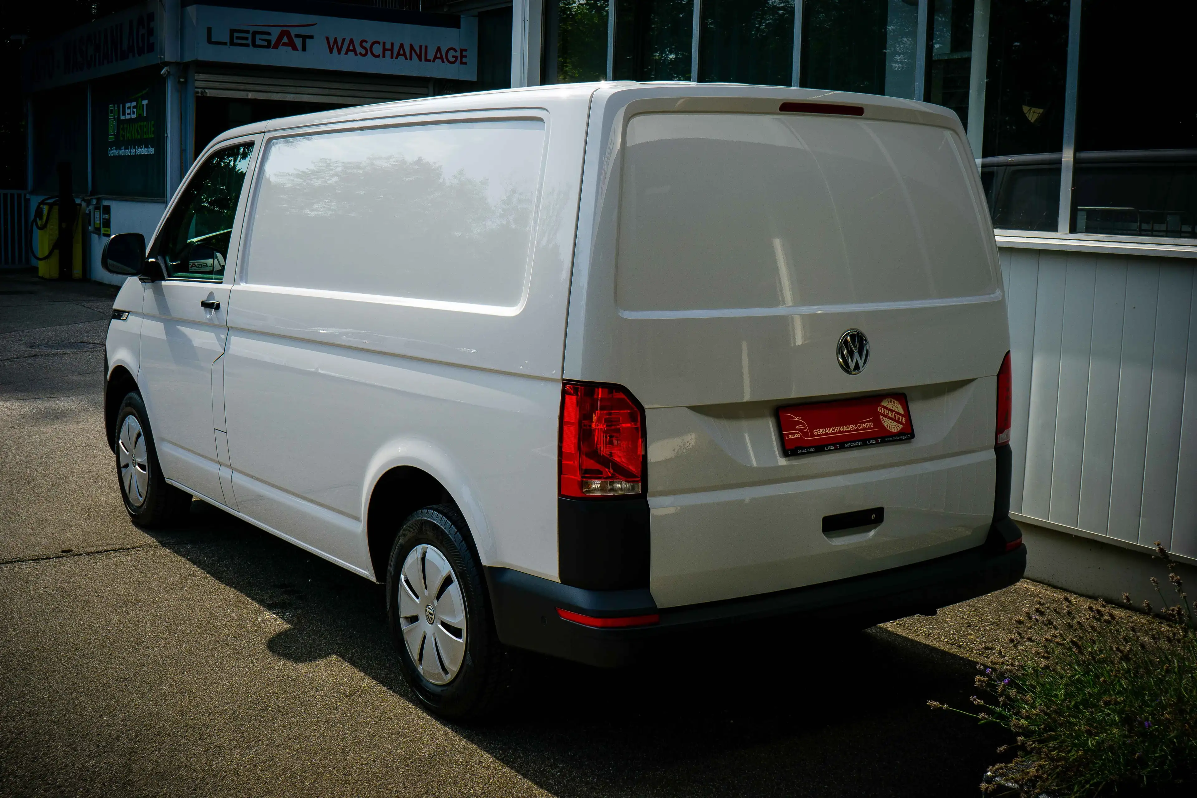 Volkswagen T6.1 Transporter FWD — photo 14
