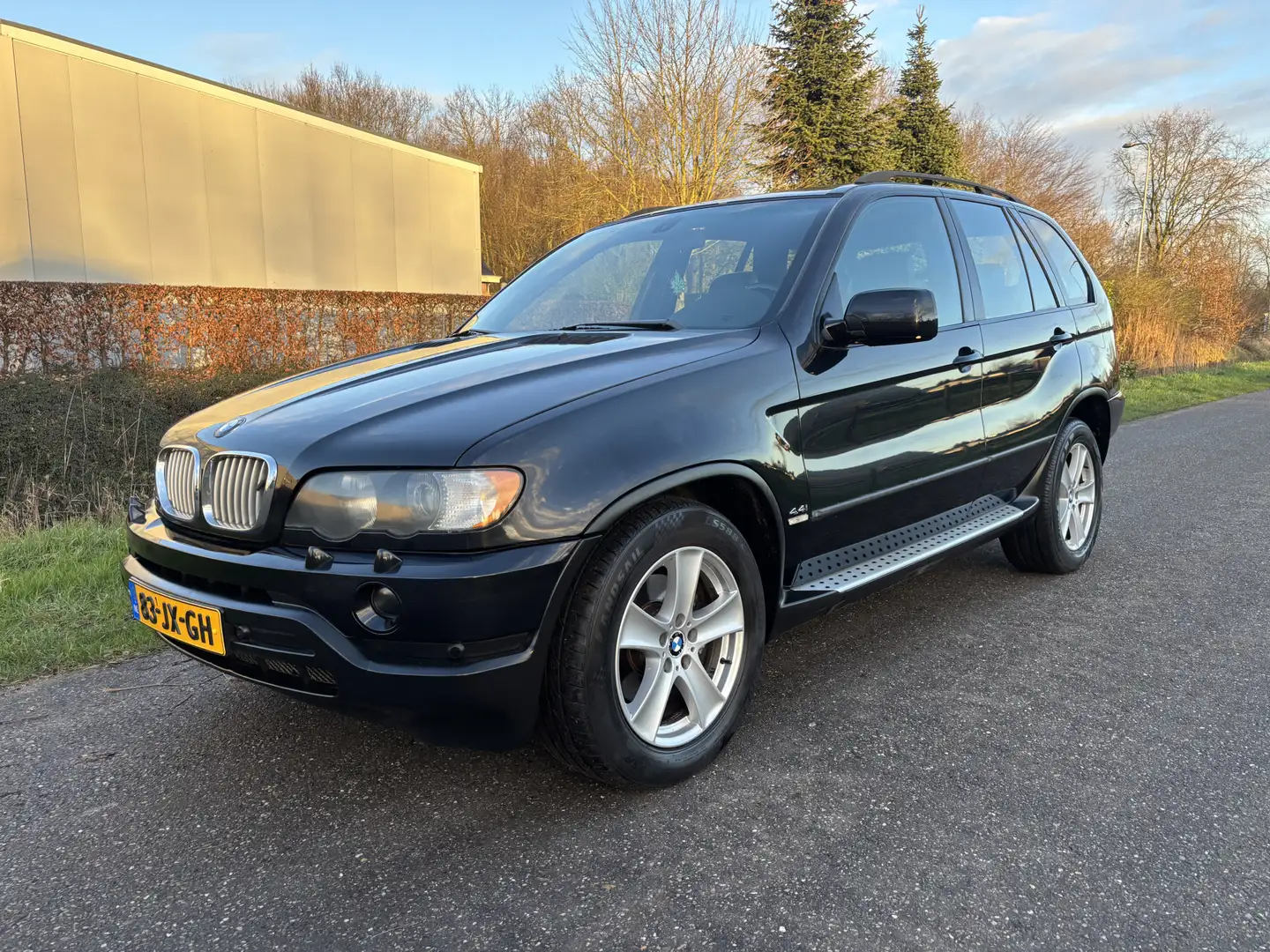 BMW X5 4.4i Executive / AUTOMAAT / NAVI / CRUISE / SCHUIF Чёрный - 1