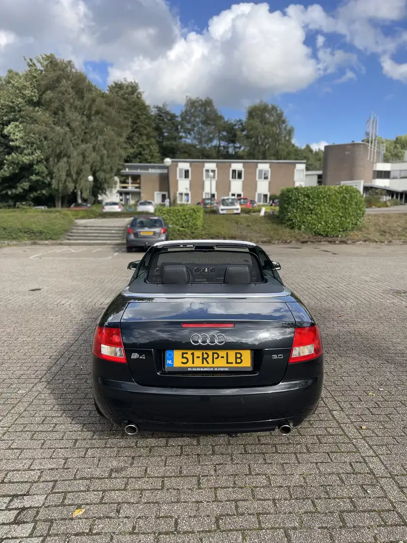 Audi V8 3.0 V6 Exclusive Negru - 1