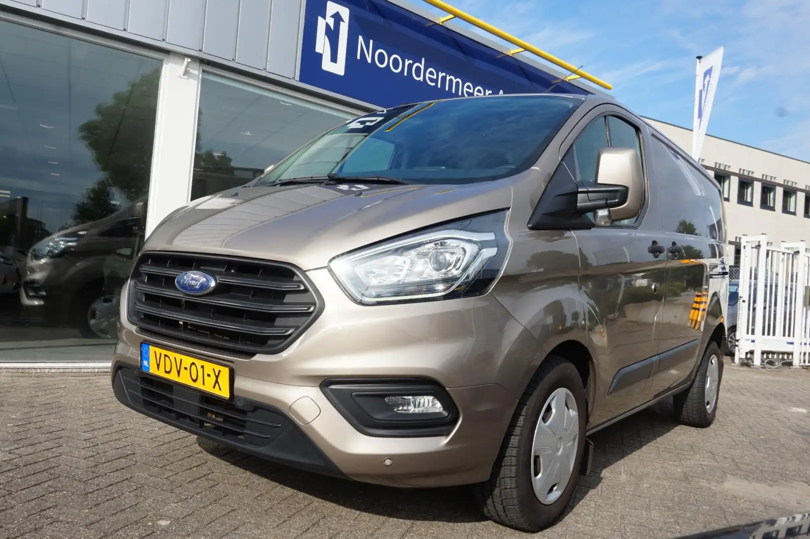Ford Transit Custom 280 2.0 TDCI L1H1 navigatie / camera / dubbele sch Grijs - 1