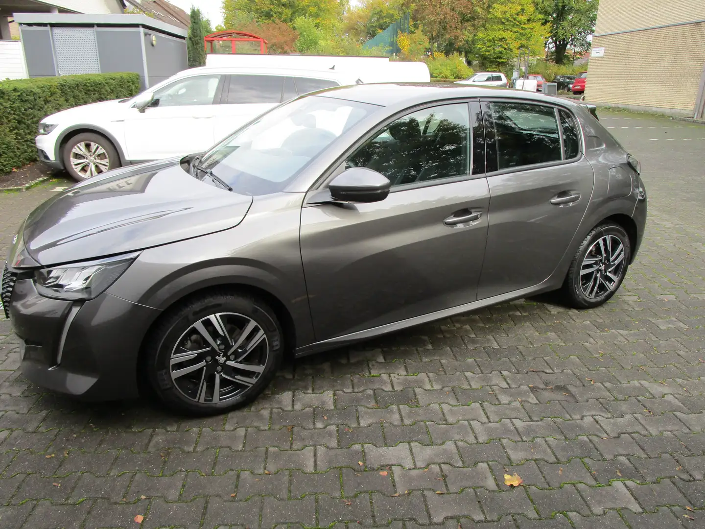 Peugeot 208 Allure*AHK* Gris - 1