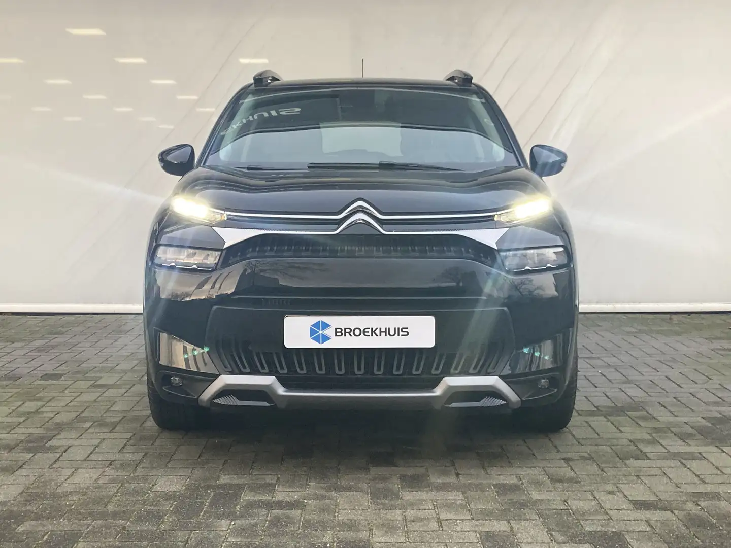 Citroen C3 Aircross Citroën 1.2 PureTech Shine Navigatie| Headupdispla Zwart - 2