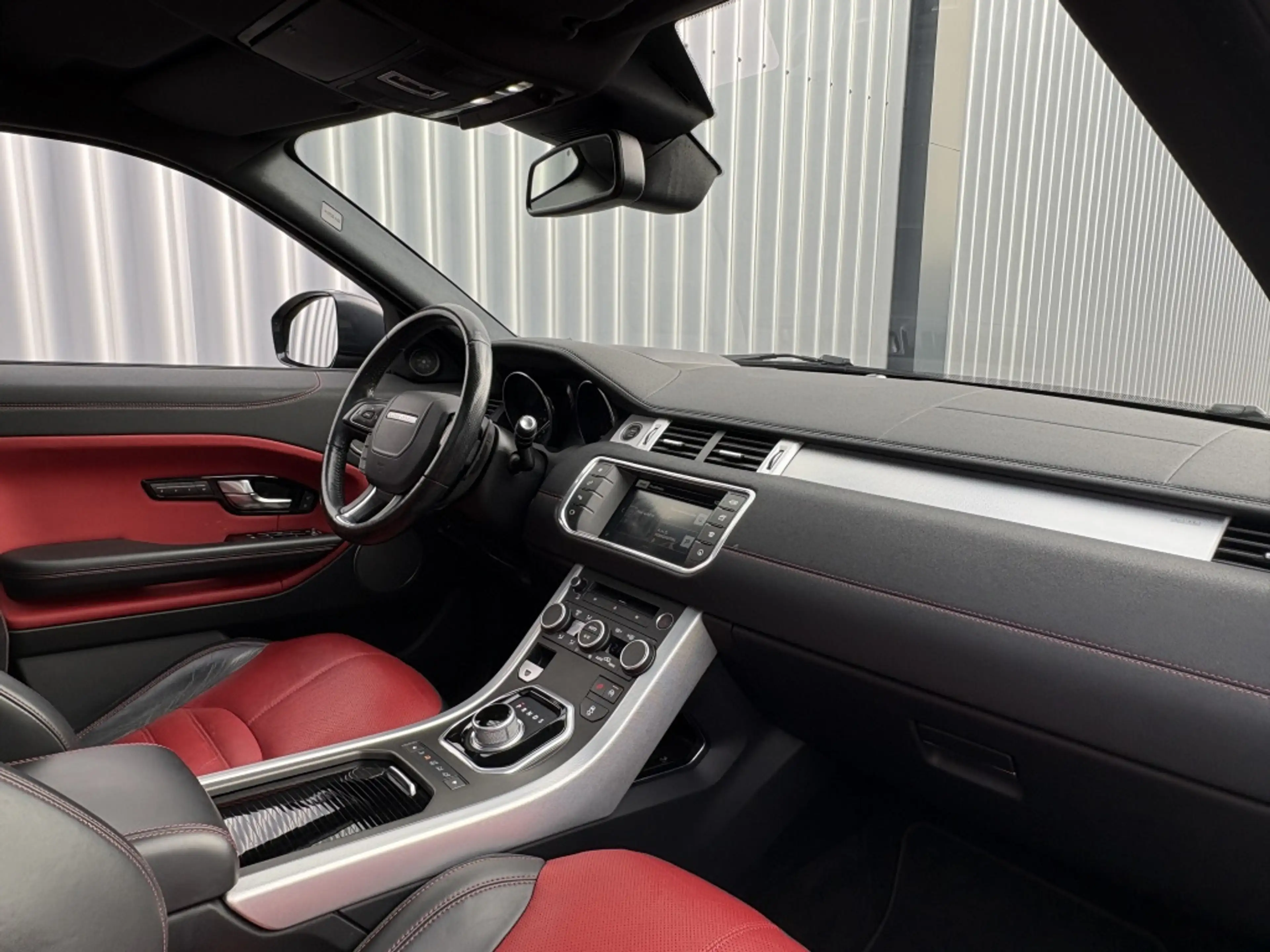 Land Rover Range Rover Evoque 2.0 Si4 Autobiography | Head Up Display | Panorama — photo 14
