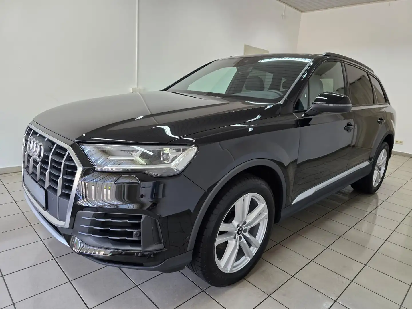 Audi Q7 qu. S Line Sport Plus LED Leder Virtual 20" Schwarz - 1