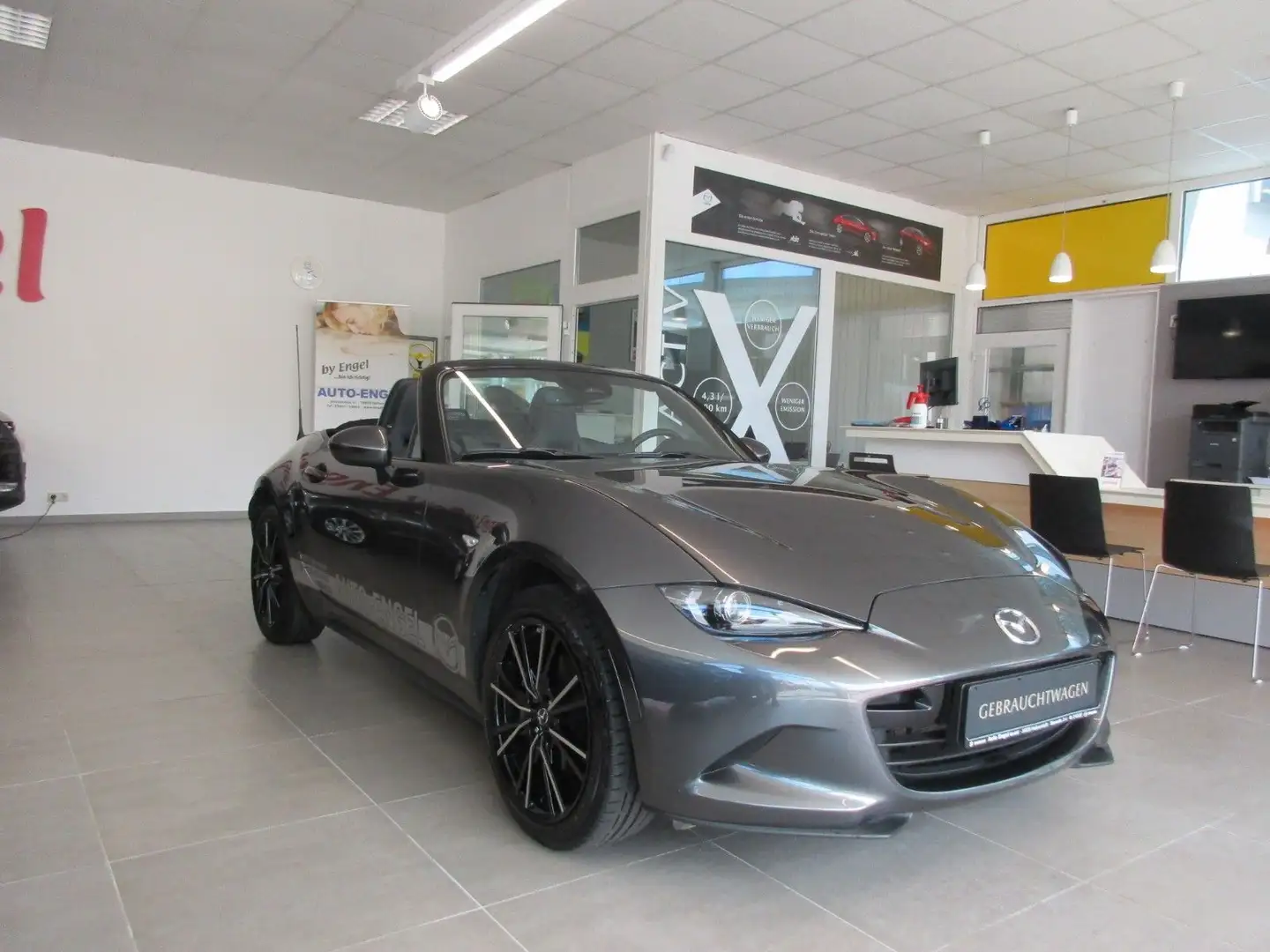 Mazda MX-5 2.0 SKYACTIV-G 184 Exclusive-Line Grau - 1