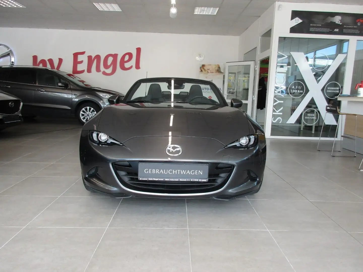 Mazda MX-5 2.0 SKYACTIV-G 184 Exclusive-Line Grau - 2
