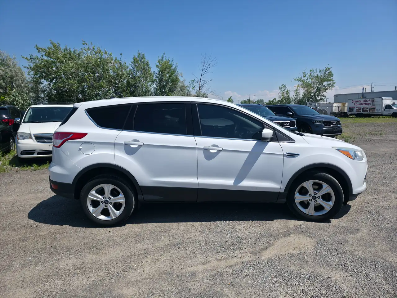 Ford Escape photo Ford Escape