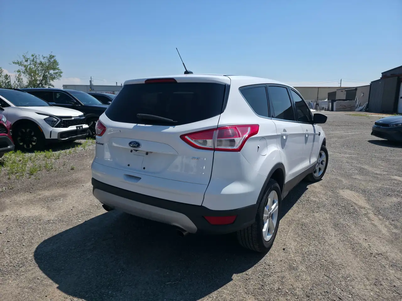 Ford Escape photo Ford Escape