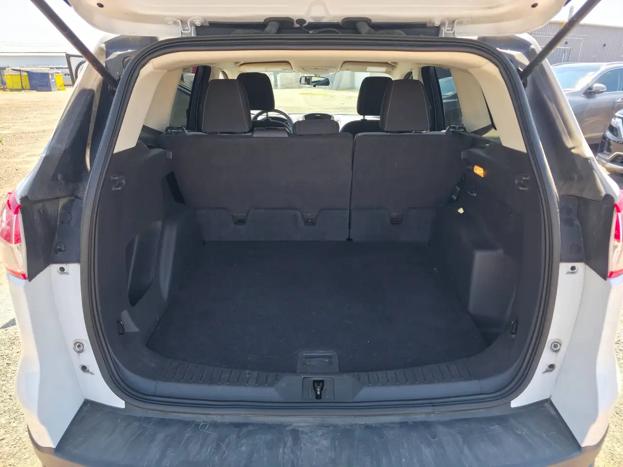 Ford Escape photo Ford Escape
