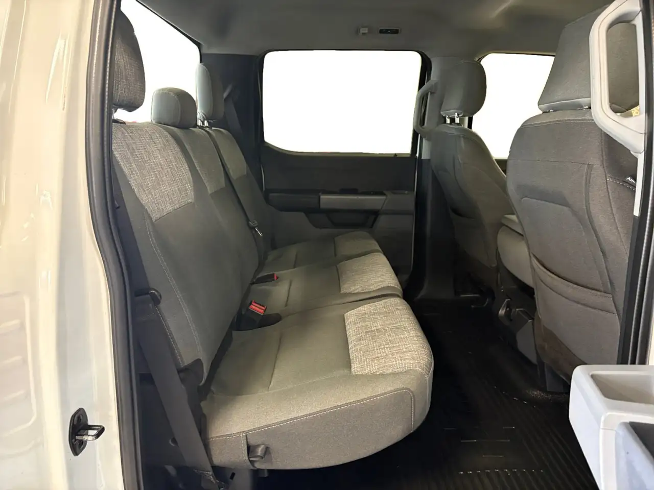 Ford F 350 снимка Ford F 350