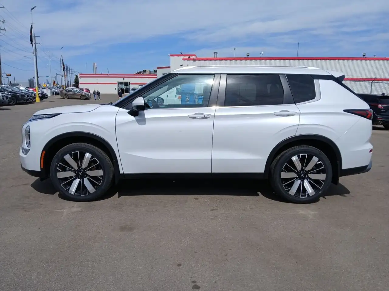 Mitsubishi Outlander снимка Mitsubishi Outlander
