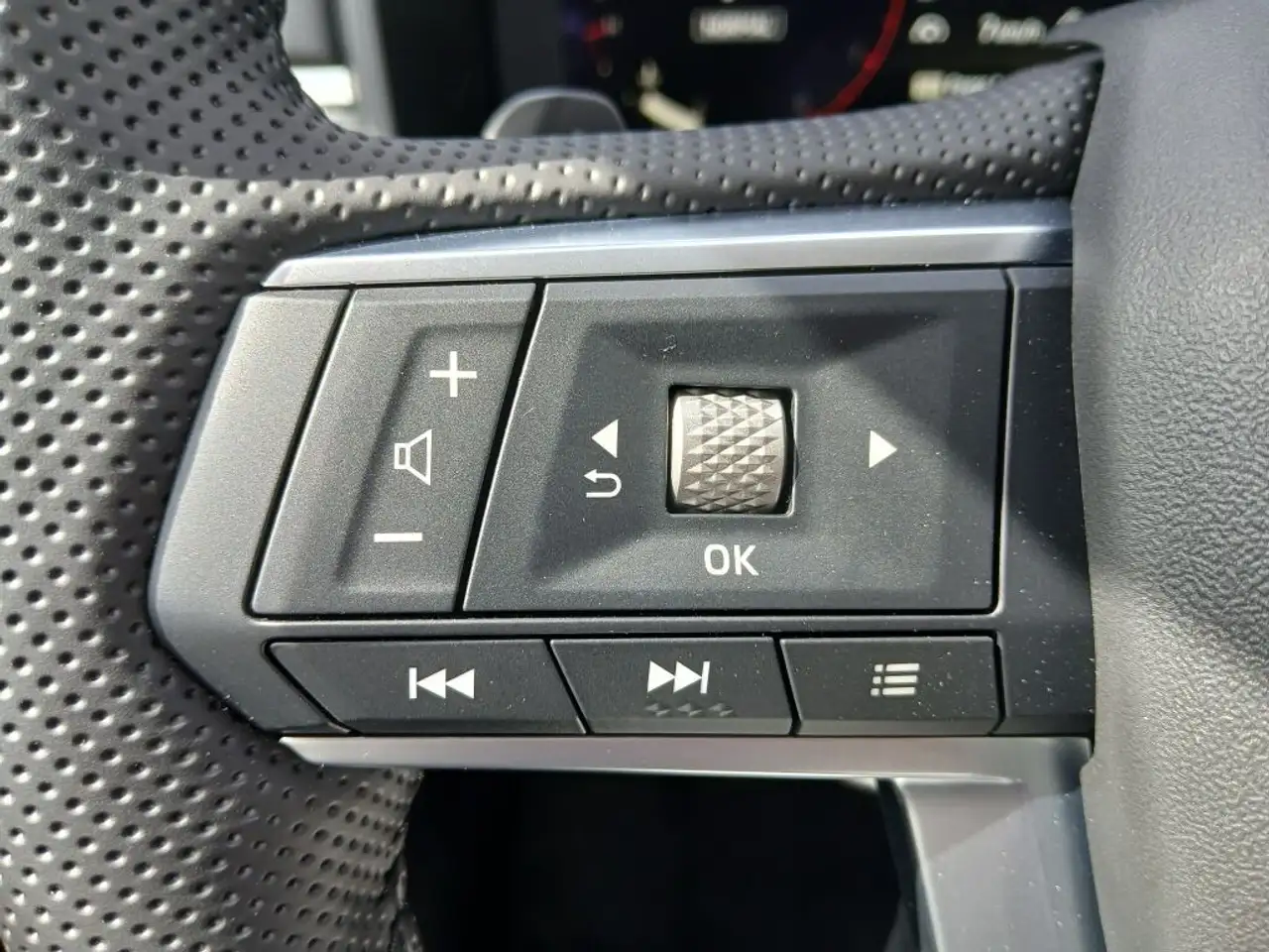 Mitsubishi Outlander снимка Mitsubishi Outlander
