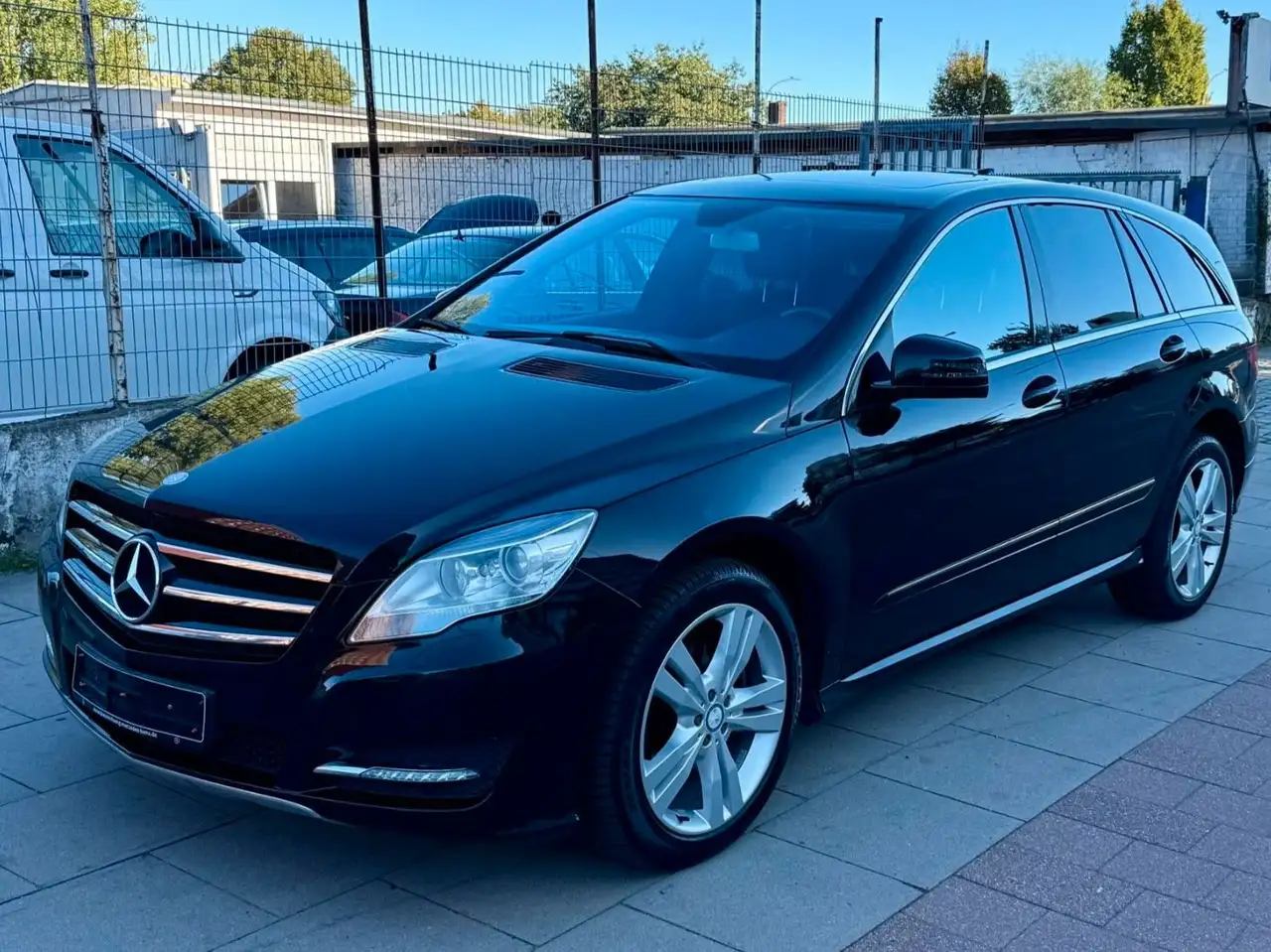 Mercedes-Benz R 350