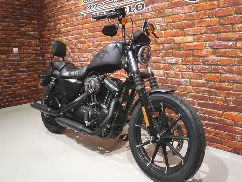 Harley-Davidson Sportster XL 883 - foto 4