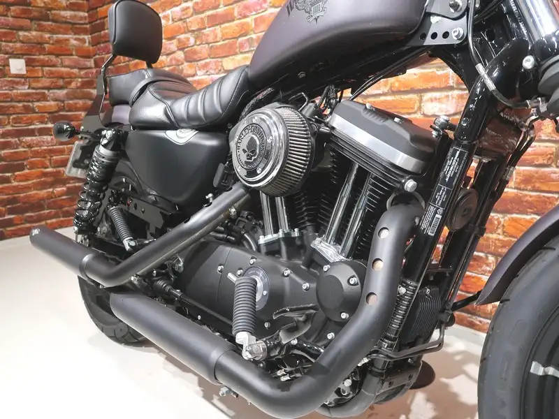 Harley-Davidson Sportster XL 883 - foto 6