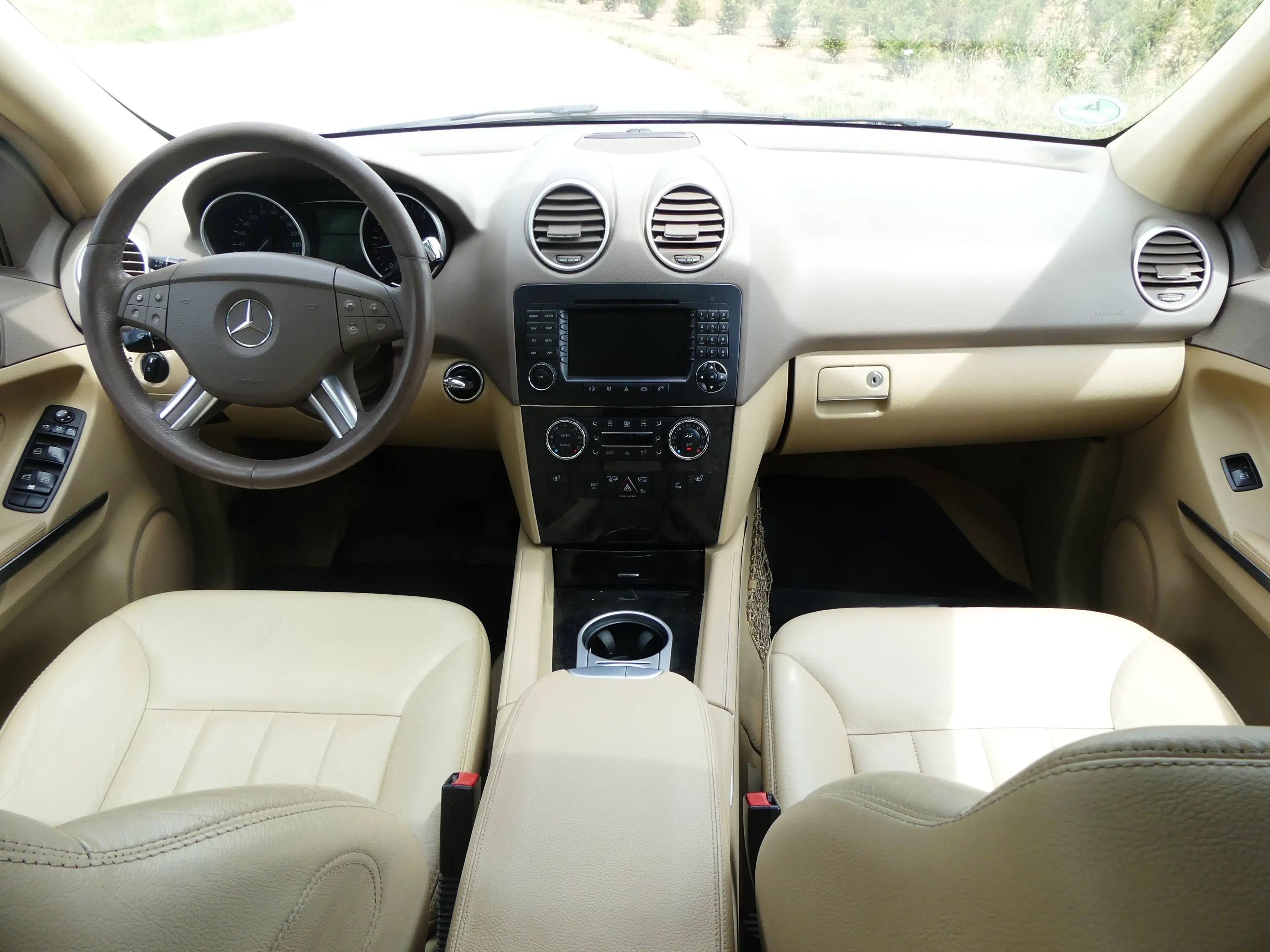 Mercedes-Benz ML 320 ML 320 CDI 4Matic (164.122) — photo 15