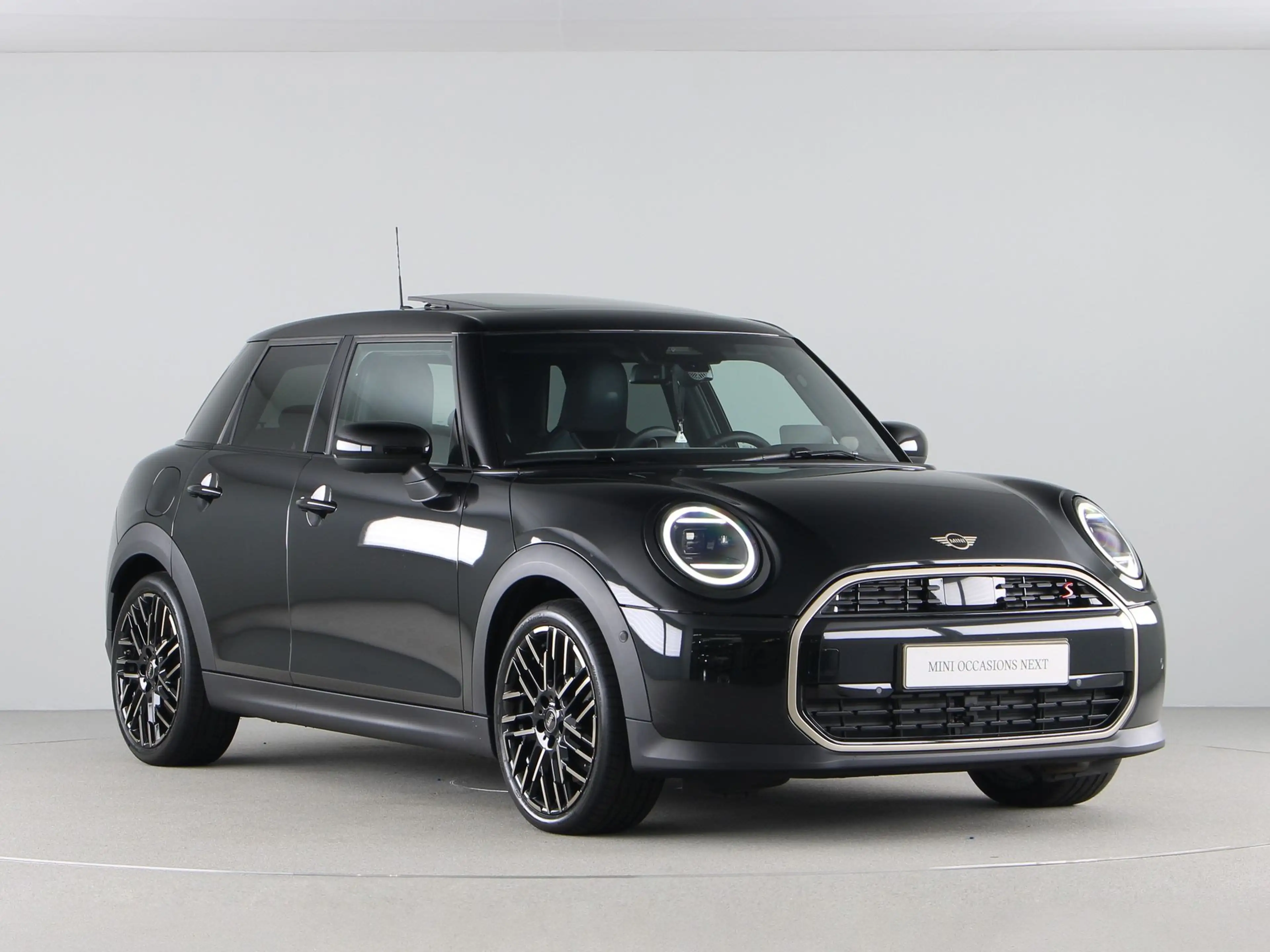 MINI Cooper S 5-deurs Favoured Pakket M — photo 7