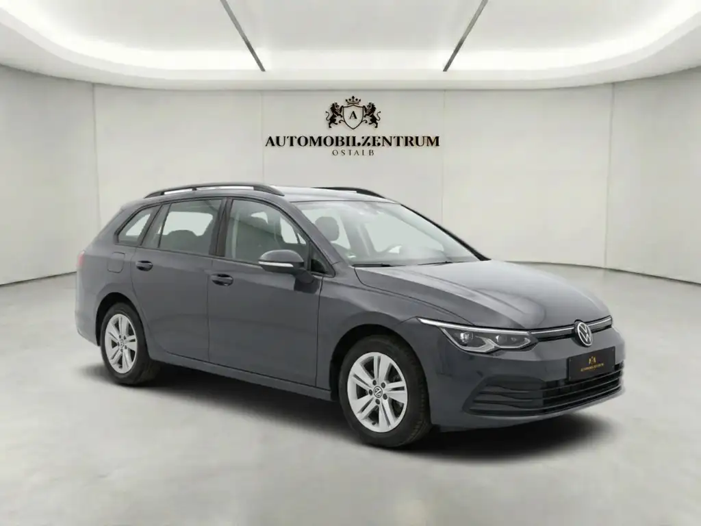Volkswagen Golf VIII Variant 1.5 eTSI | AHK | LED | ACC Bild 2