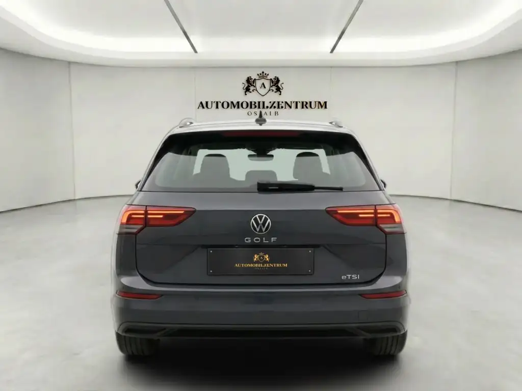Volkswagen Golf VIII Variant 1.5 eTSI | AHK | LED | ACC Bild 7