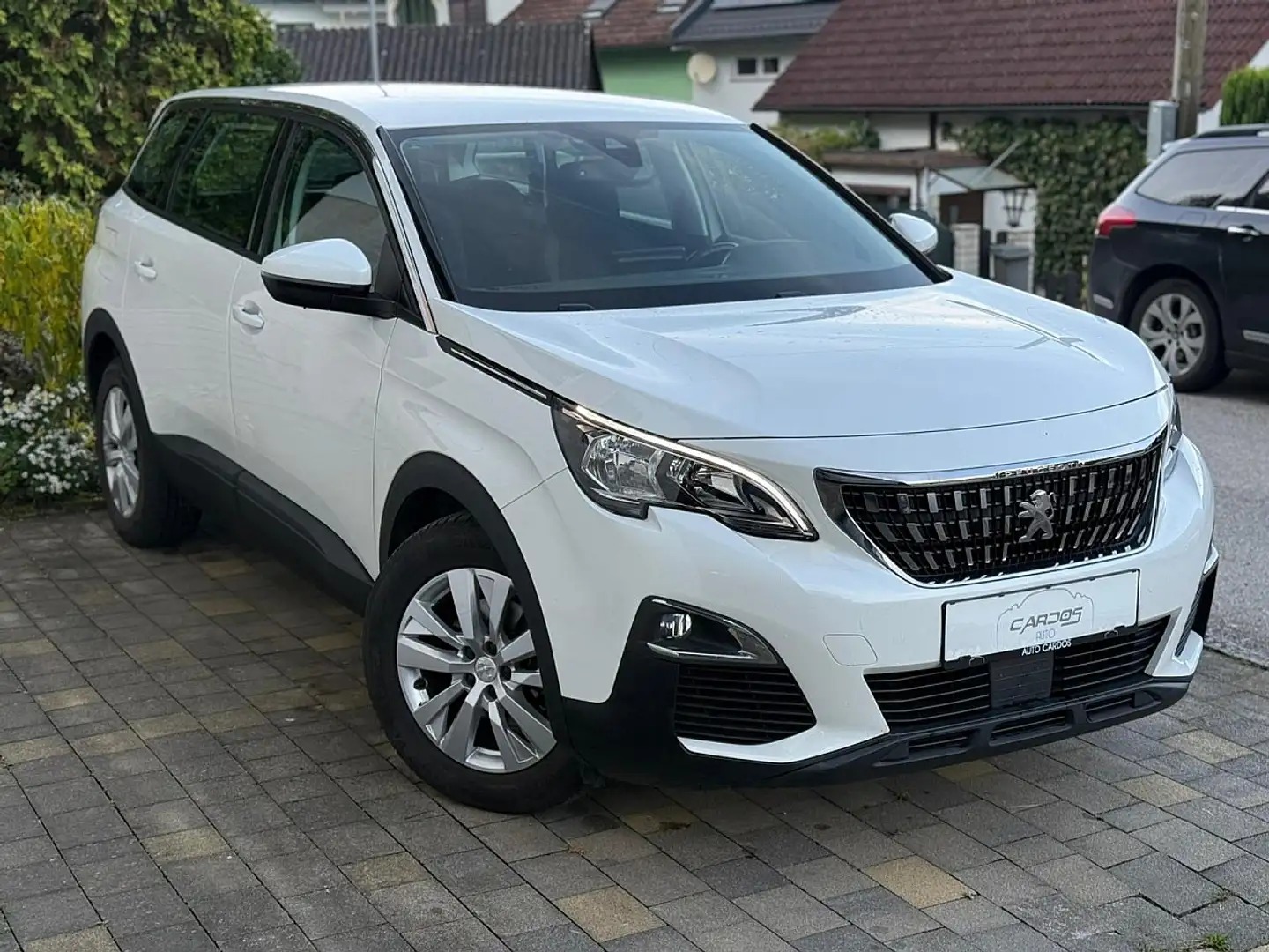 Peugeot 5008 1,5 BlueHDI 130 S&S 6-Gang Allure 7 SITZE Weiß - 1