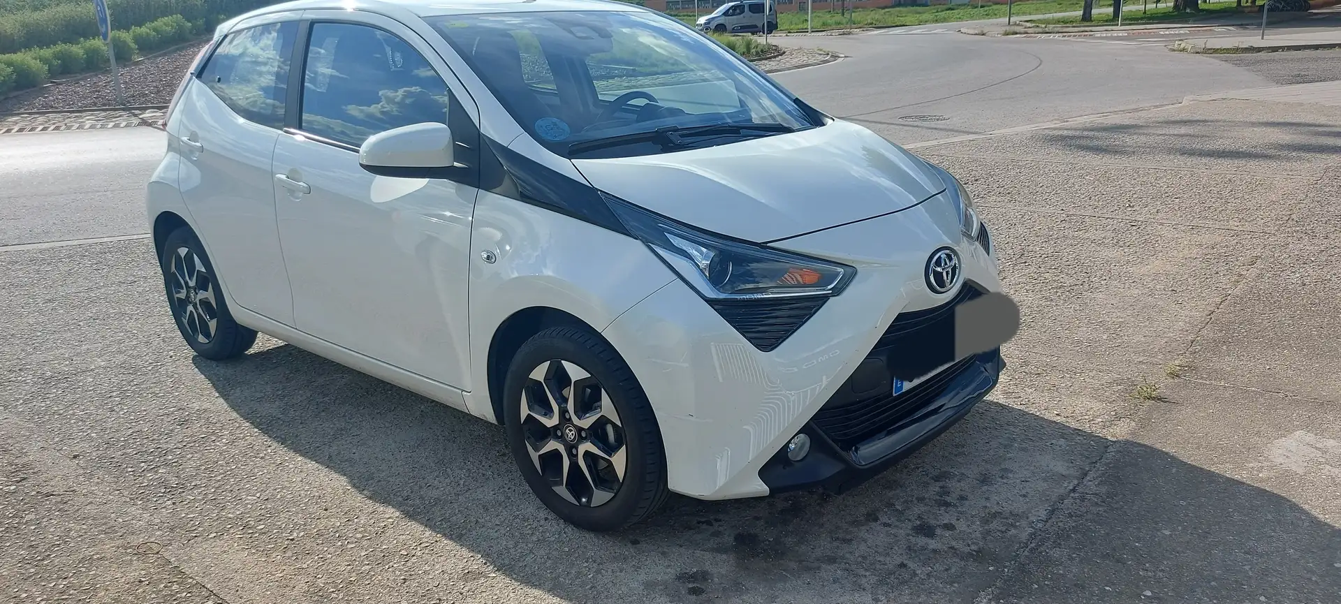Toyota Aygo Aygo 70 x-play x-play Blanco - 2
