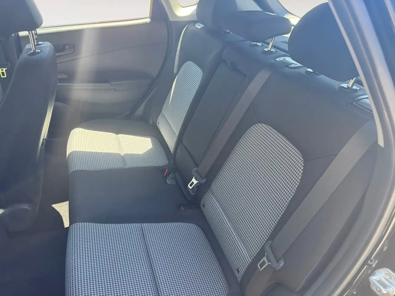 Hyundai KONA photo Hyundai KONA