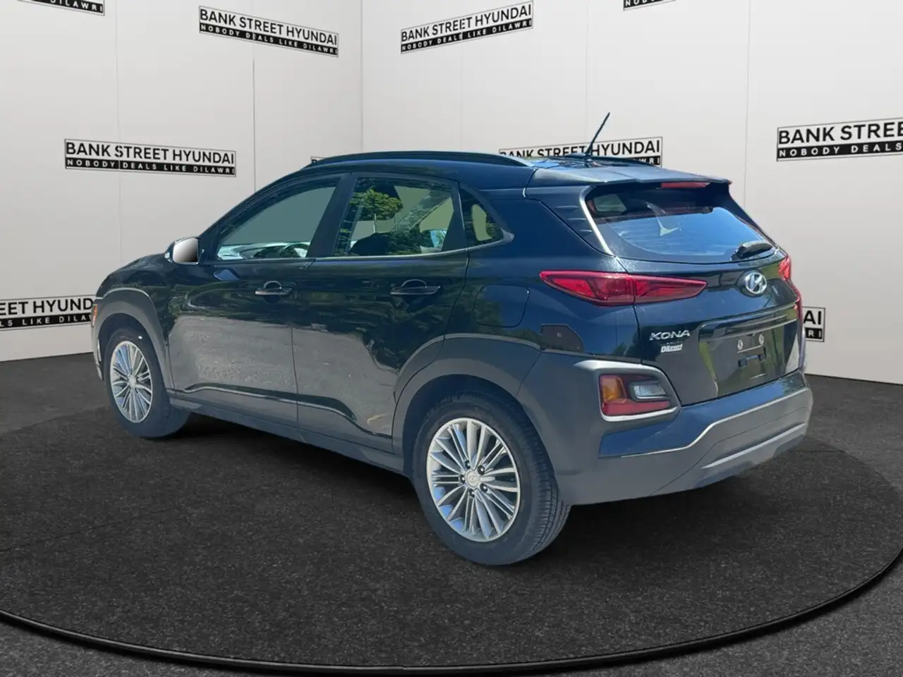Hyundai KONA photo Hyundai KONA