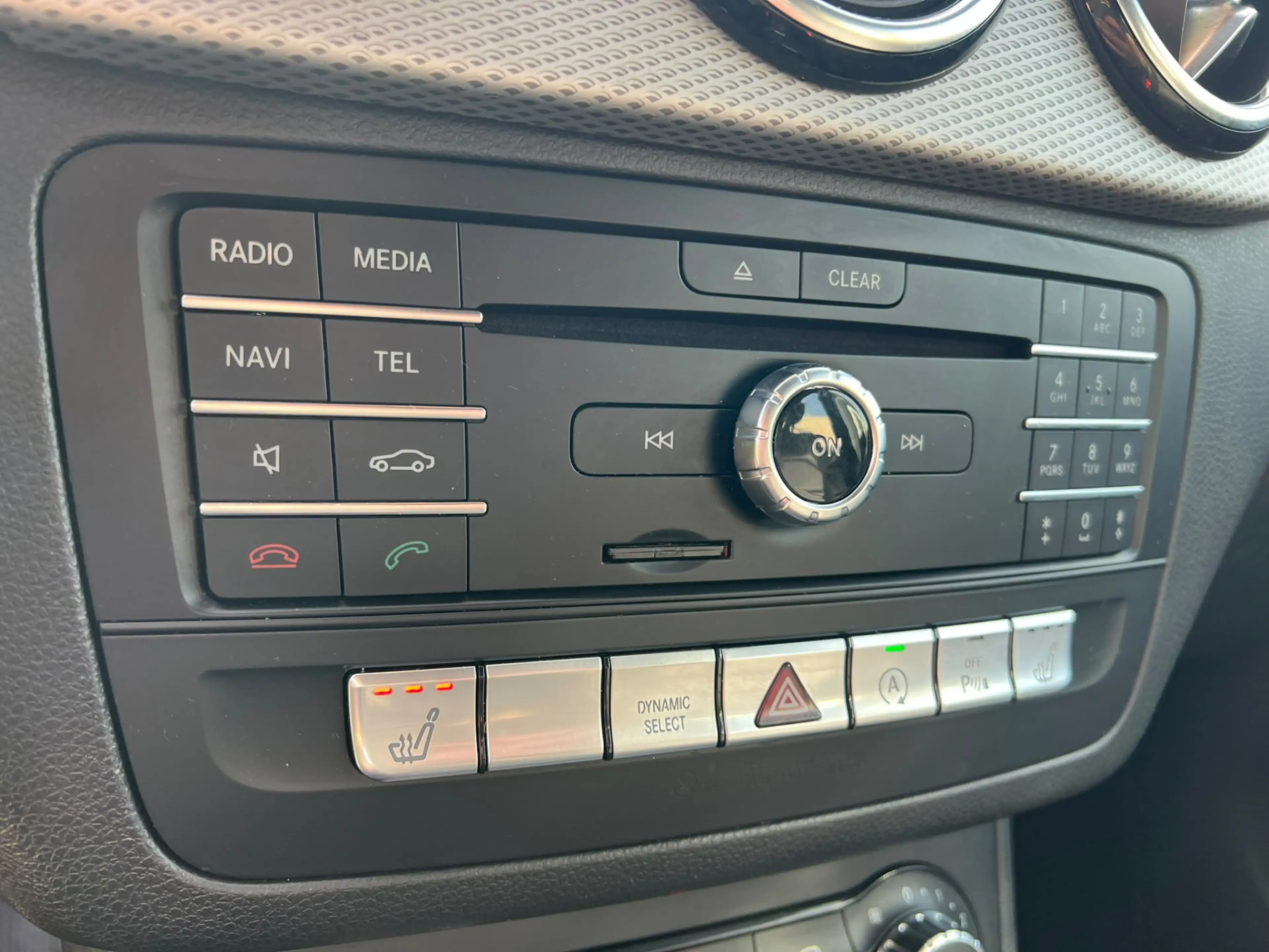Mercedes-Benz B 180 Prestige trekhaak, camera, xenon, leer, navi, crui — photo 20
