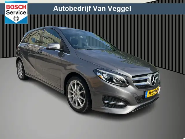 Mercedes-Benz B 180 Prestige trekhaak, camera, xenon, leer, navi, crui