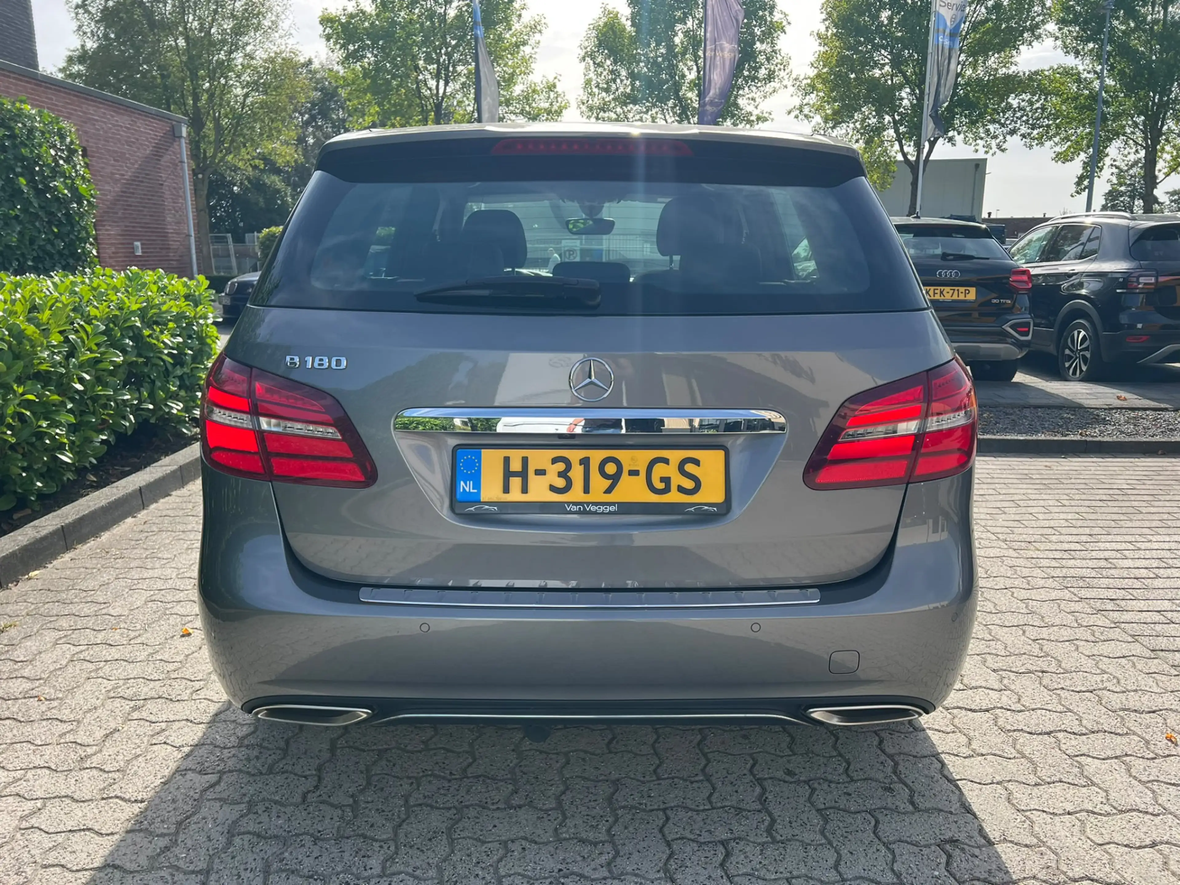 Mercedes-Benz B 180 Prestige trekhaak, camera, xenon, leer, navi, crui — photo 14