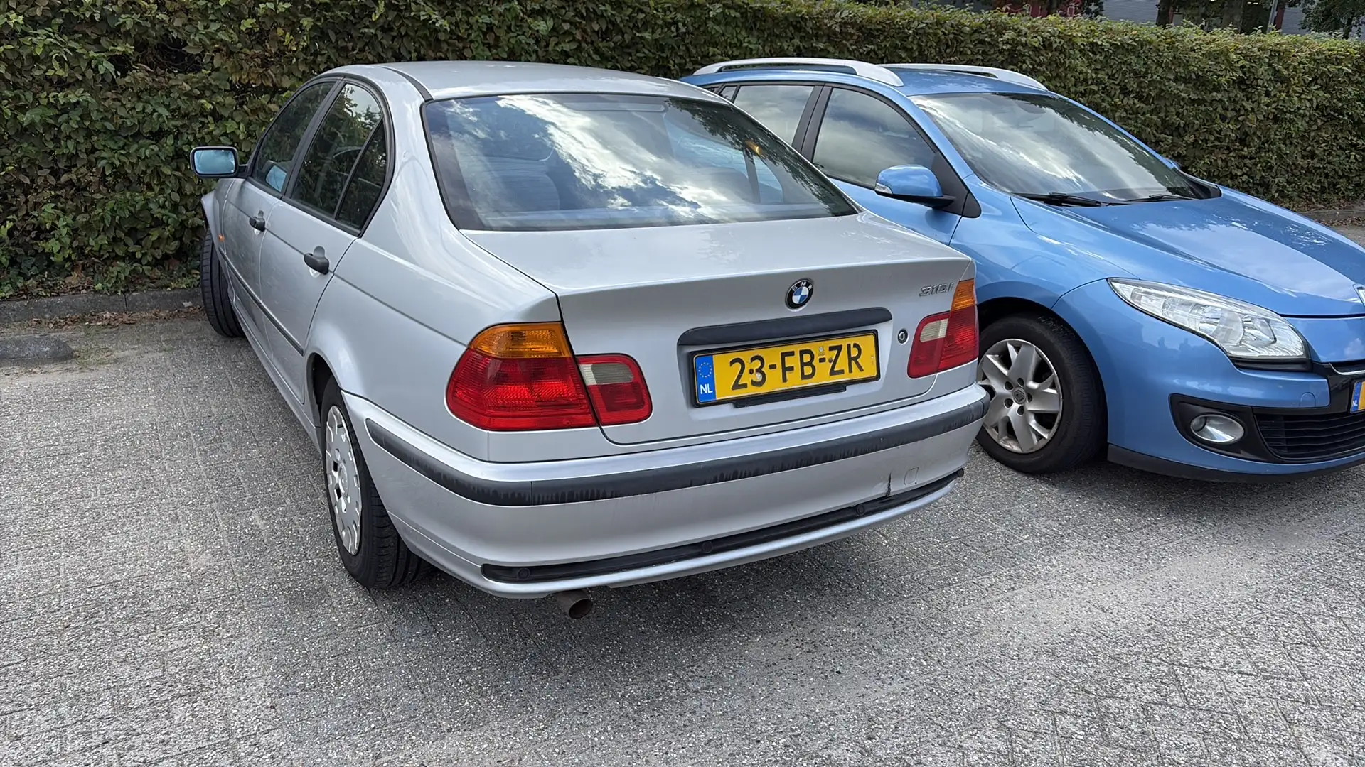 BMW 330 316i Executive Grijs - 1