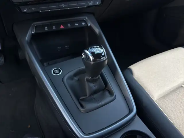 Audi A3 view 11