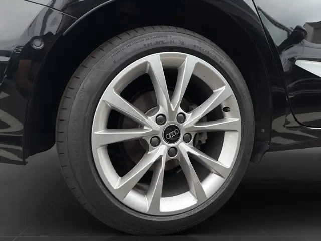Audi A3 view 7