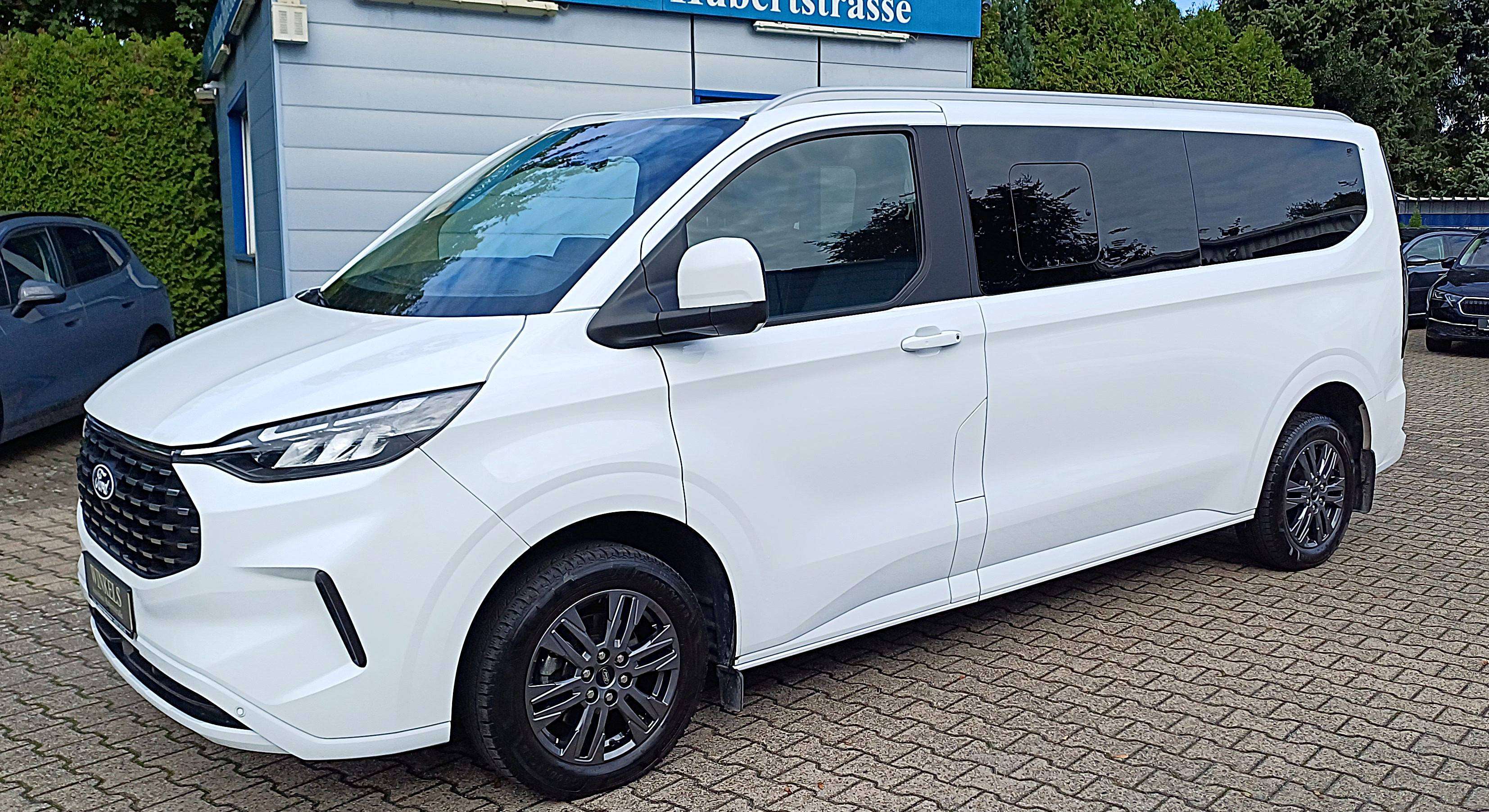 Ford Tourneo Custom