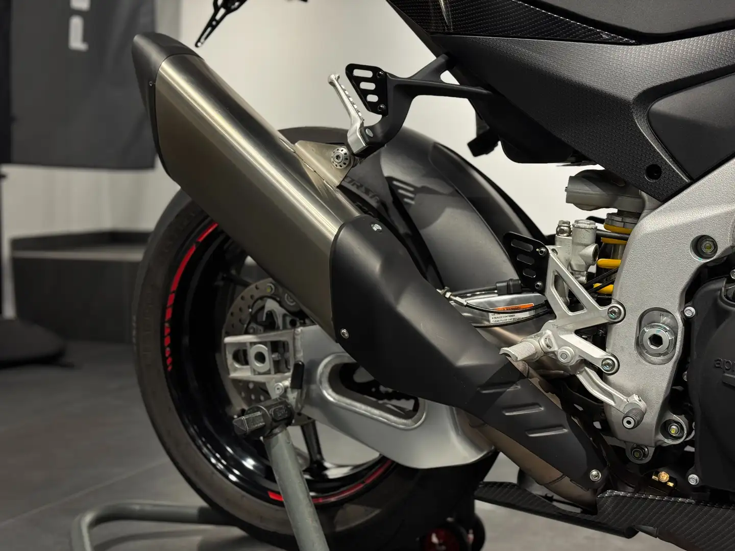 Aprilia RSV4 | 4416 Km | Top Zustand - 2