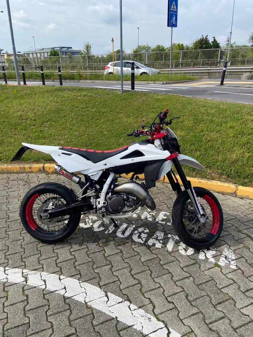 Husqvarna SM 125 benzina - 1