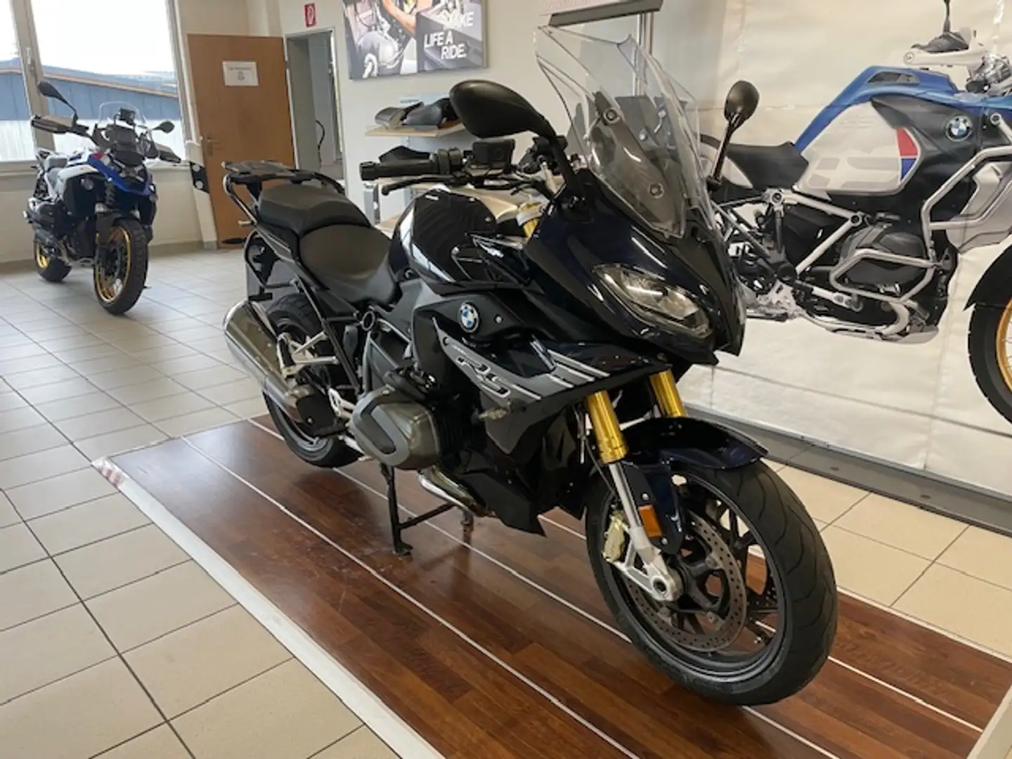 BMW R 1250 RS Alle Pakete / Sitz tief Blau - 2