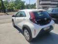 Toyota Aygo X 1.0 Active 72cv Weiß - thumbnail 16