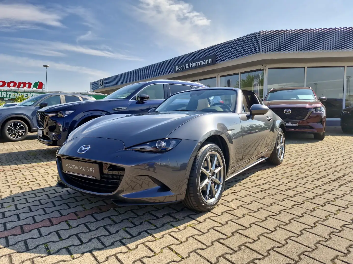 Mazda MX-5 1.5L SKYACTIV-G RF KAZARI Grau - 1