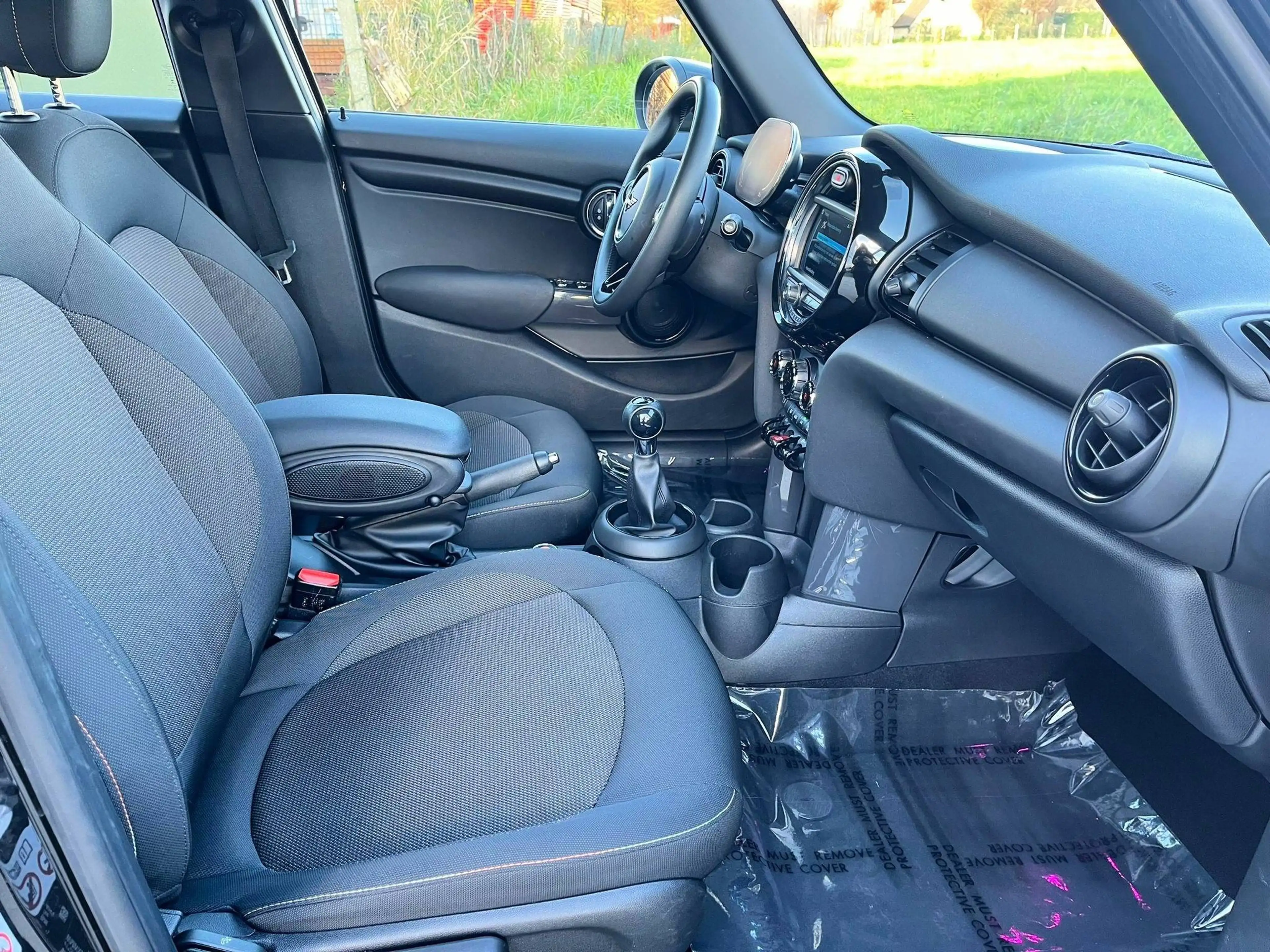 MINI One MINI One 2021 /Benzine/5d/LED/PDC/Navi/Garantie — photo 12