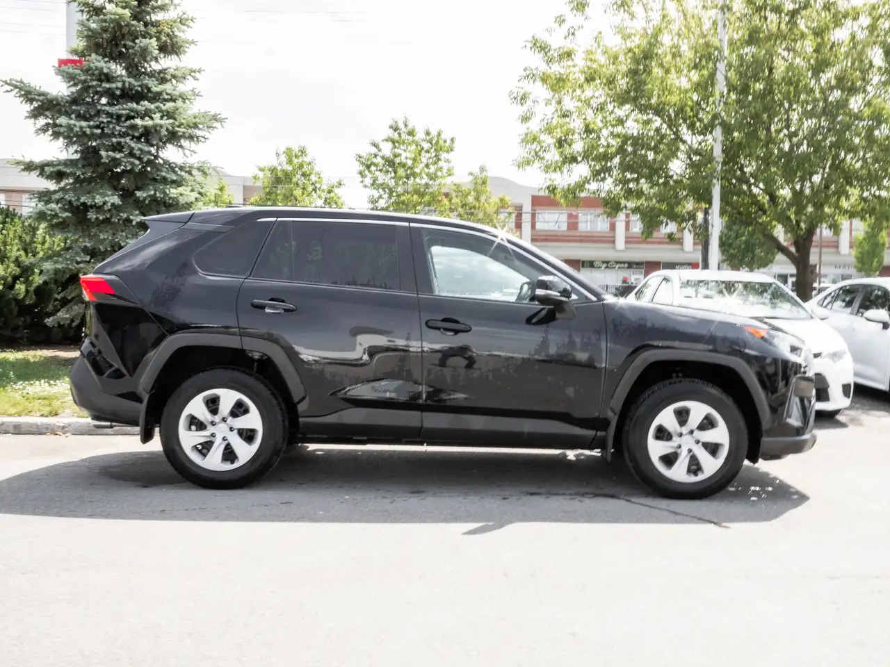 Toyota RAV 4 photo Toyota RAV 4