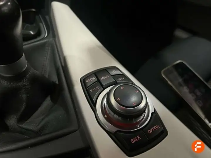 BMW Serie 4 418 d Gran Coupé 2015, foto 22