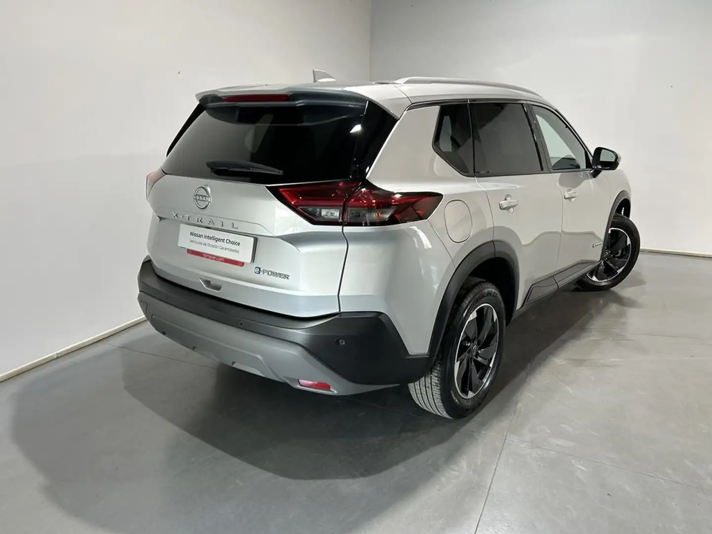 Nissan X-Trail XTRAIL 1.5 e-POWER 204cv A/T 5 plazas N-Connecta Burdeos - 2