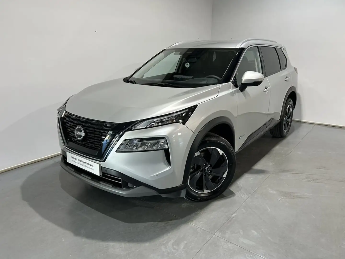 Nissan X-Trail XTRAIL 1.5 e-POWER 204cv A/T 5 plazas N-Connecta Burdeos - 1