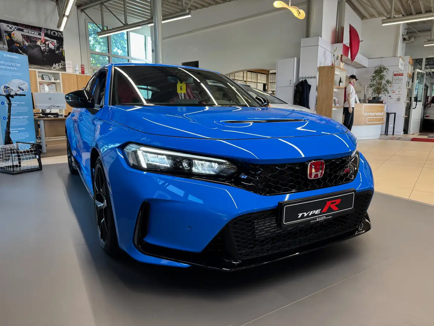 Honda Civic 2.0 VTEC Turbo Type R | J.A.S Edition Nr. 94/100 Blau - 2