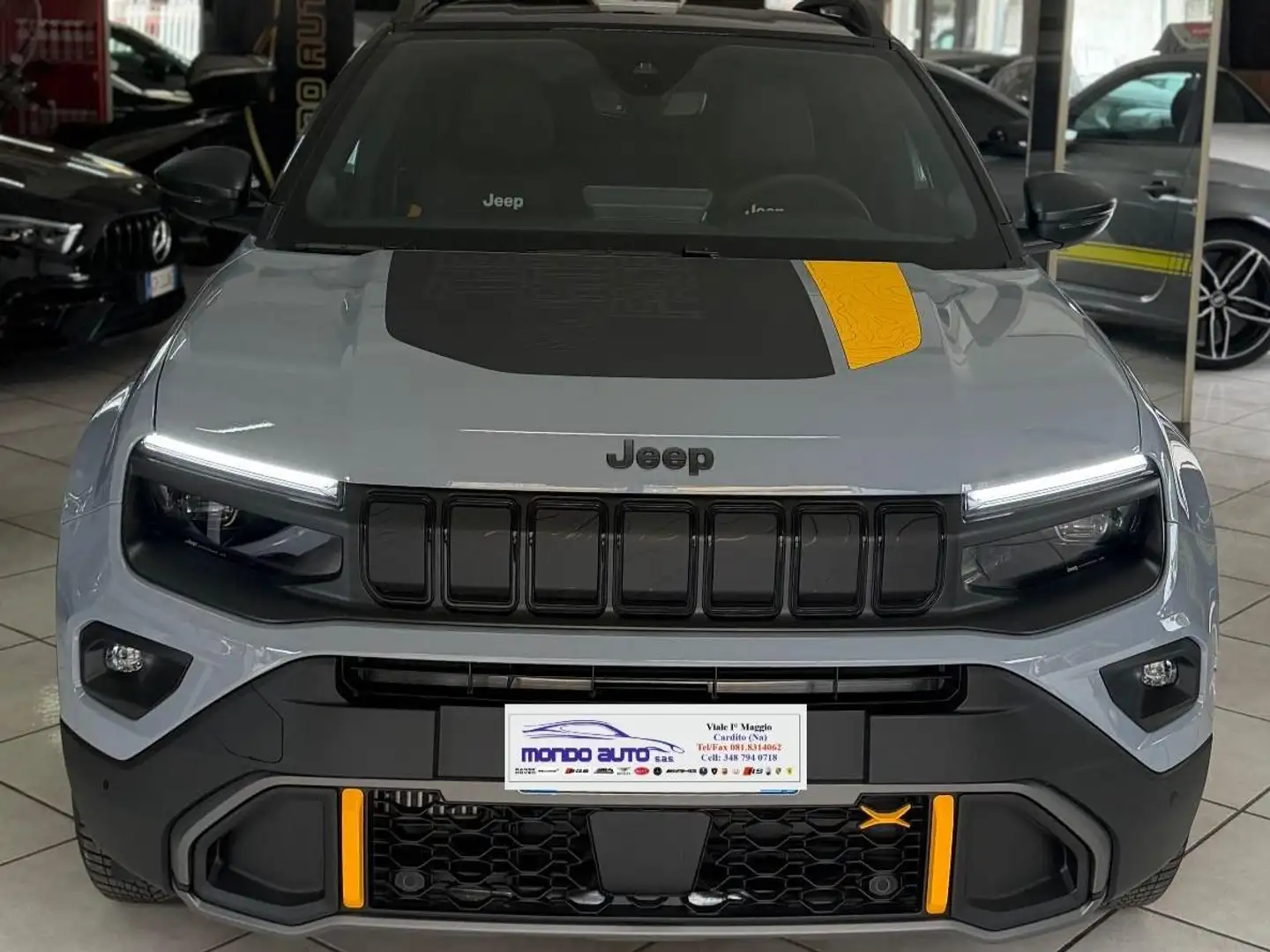 Jeep Avenger 1.2 145 CV 4XE MHEV THE NORTH FACE KMO Grigio - 1