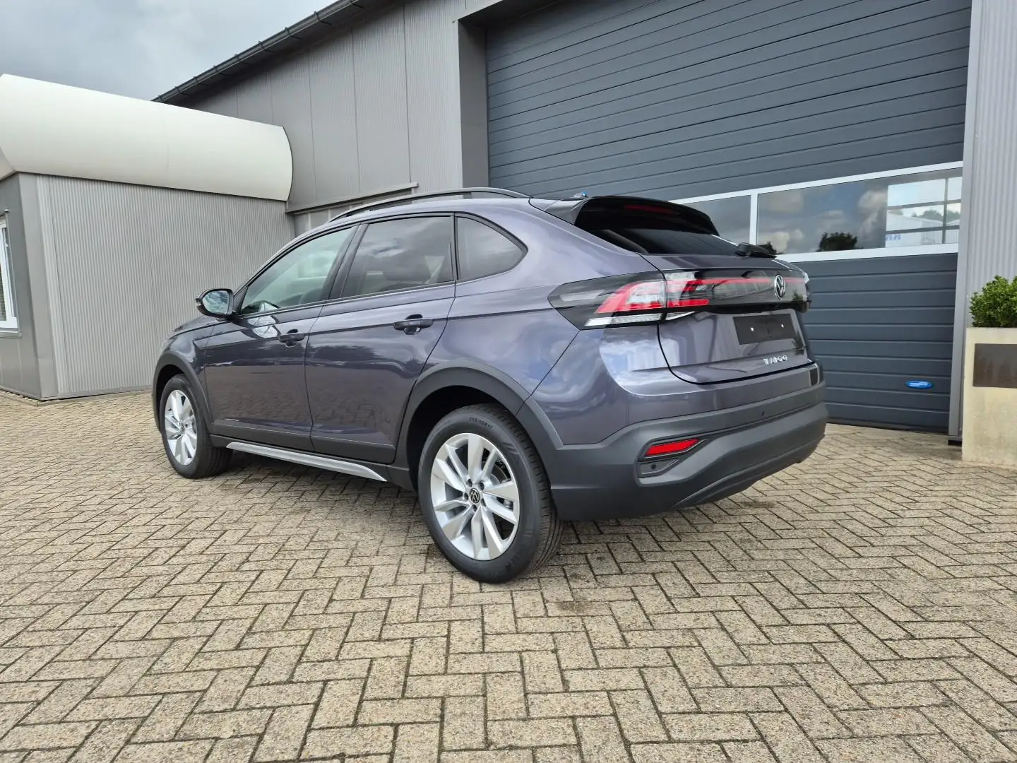 Volkswagen Taigo 1.0 TSI 116PS DSG Life LED-Matrix-Scheinwerfer Kli Gris - 2