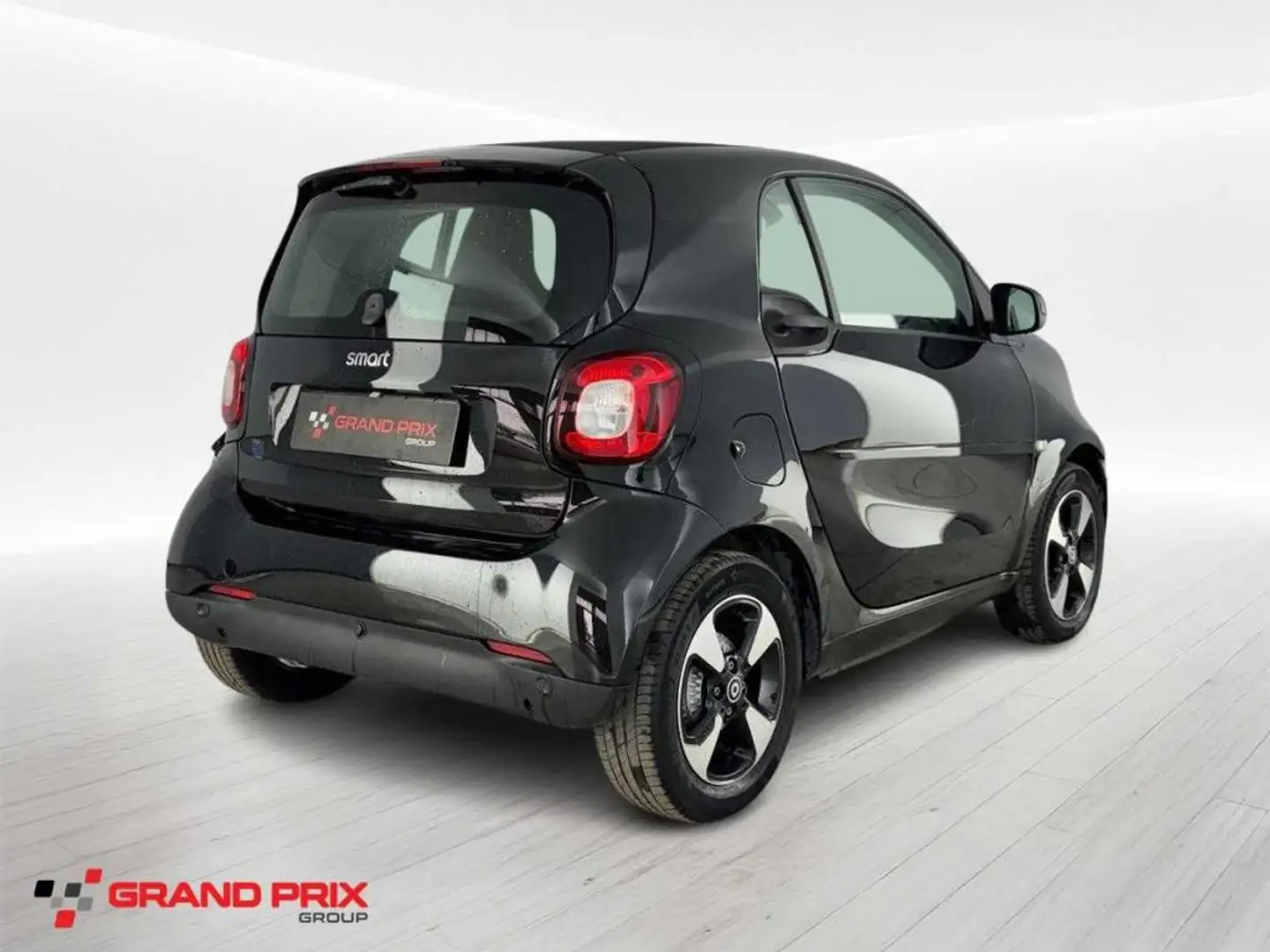 smart forTwo EQ Passion Schwarz - 2