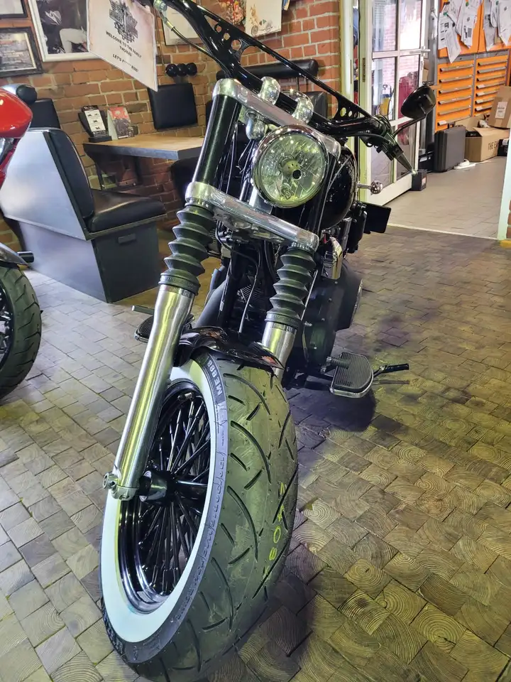 Harley-Davidson Dyna Wide Glide