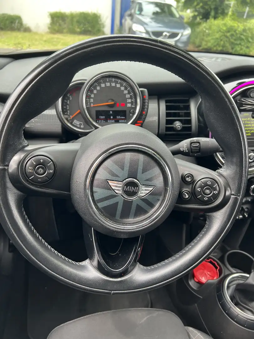 MINI Cooper D Cabrio - 2